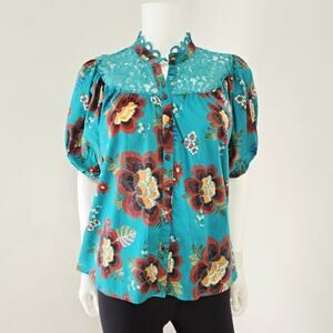 Farm Rio Anthropologie Giustina Top S Blue Short Sleeve Floral Lace Button Down